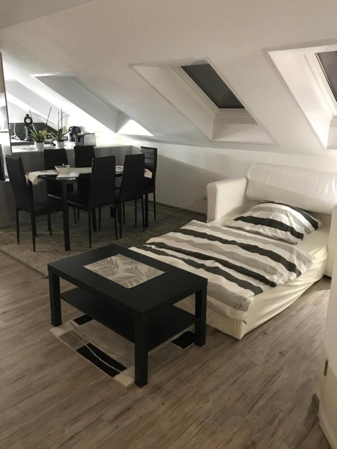Jeannette Apartment Балинген Екстериор снимка