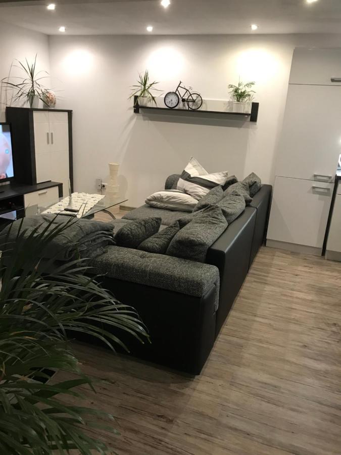 Jeannette Apartment Балинген Екстериор снимка