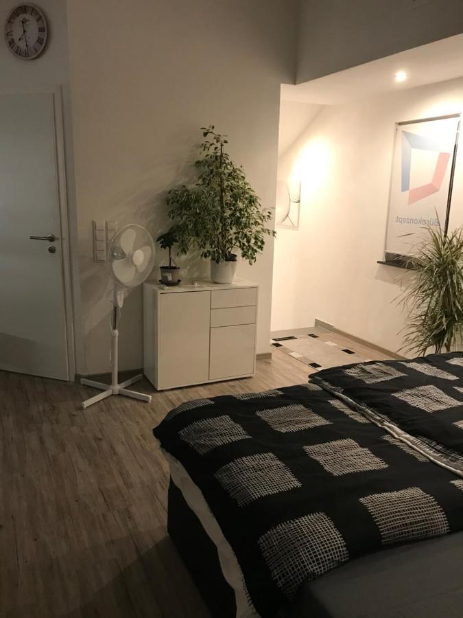 Jeannette Apartment Балинген Екстериор снимка