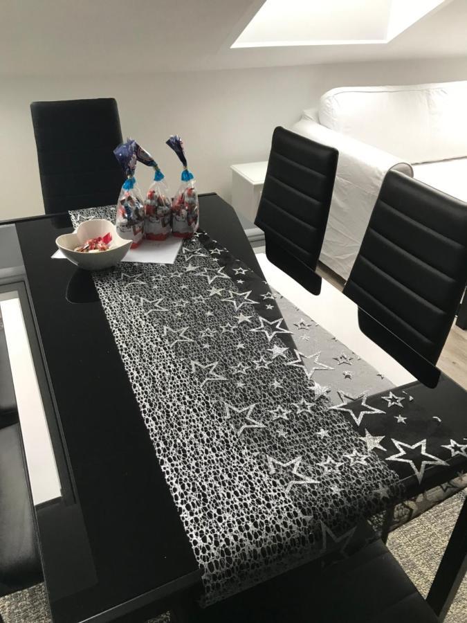 Jeannette Apartment Балинген Екстериор снимка
