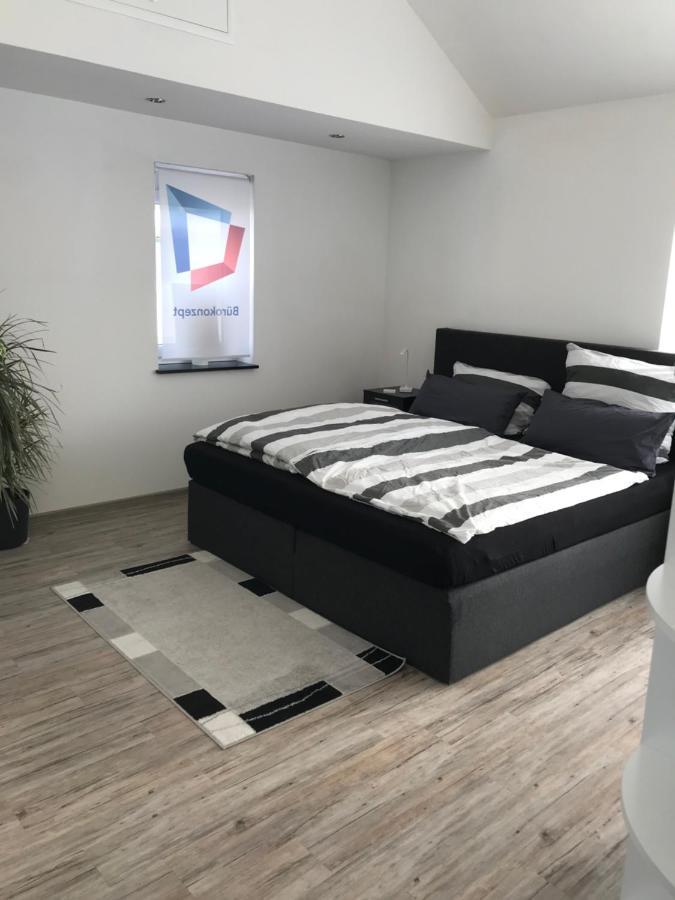 Jeannette Apartment Балинген Екстериор снимка
